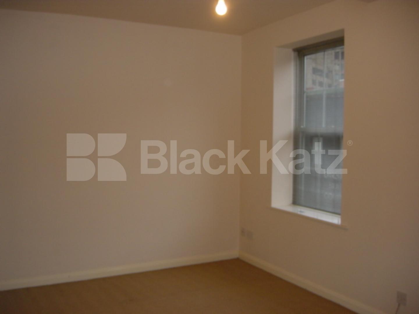 			1 Bedroom, 1 bath, 1 reception Flat			 ARCADIA COURT, SPITALFIELDS